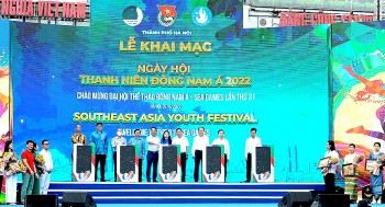 festival thanh nien dong nam a ruc ro sac mau chao mung sea games 31