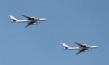 Hai máy bay săn ngầm hạng nặng Tu-142 Nga bay vào vùng nhận dạng phòng không của Mỹ