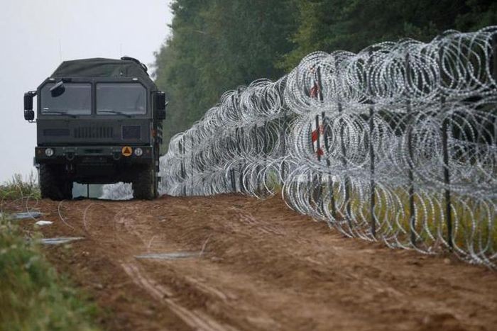 Ba Lan lập đội đặc nhiệm chuẩn bị cho việc xây tường bảo vệ biên giới