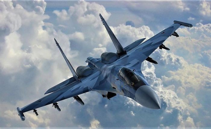 Iran "chốt đơn" 32 chiến đấu cơ Su-35 từ Nga?