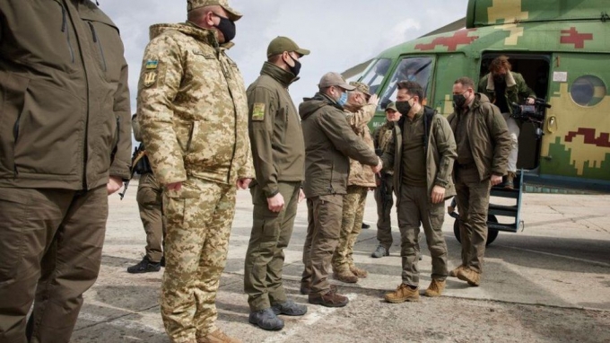 Nga cảnh báo có thể can thiệp Ukraine ngay lập nếu tấn công lực lượng ly khai