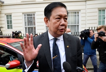 London cho phép Đại sứ Myanmar tiếp tục ở lại Anh sau khi bị chính quyền quân sự sa thải