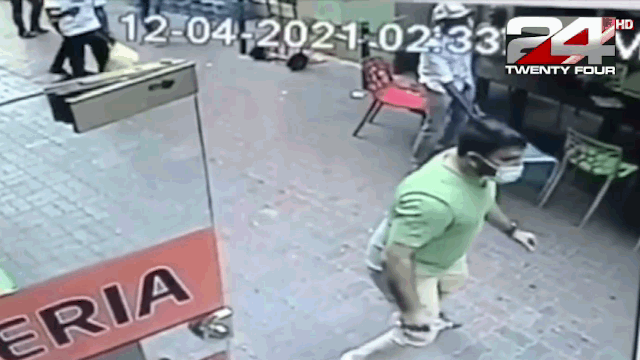 Video: Nam thanh niên tung "chiêu độc" bắt gọn tên cướp