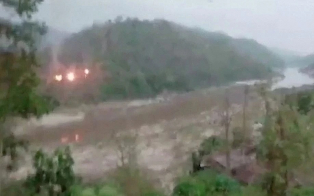 Giao tranh dữ dội tại Myanmar, 2 ngôi làng Thái Lan tức tốc sơ tán