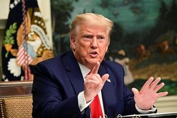 Trump cáo buộc 2 quan chức đang thực hiện "cuộc săn phù thủy" chống lại ông