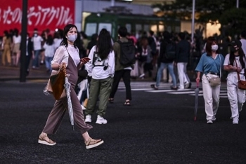 Nhật Bản ghi nhận ca nhiễm COVID-19 cao kỷ lục, vượt 1.000 ca trong một ngày