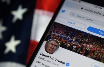 Cựu Tổng thống Trump tuyên bố đệ đơn kiện tập thể Facebook, Twitter và Google