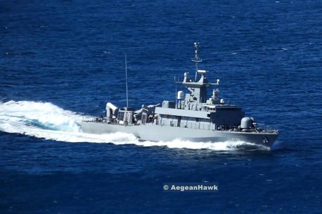 Hạm đội Biển Đen của Nga giám sát tàu tên lửa Hy Lạp ở Biển Đen