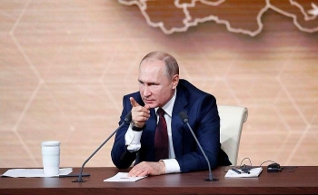 Ông Putin loại bỏ USD trong các giao dịch