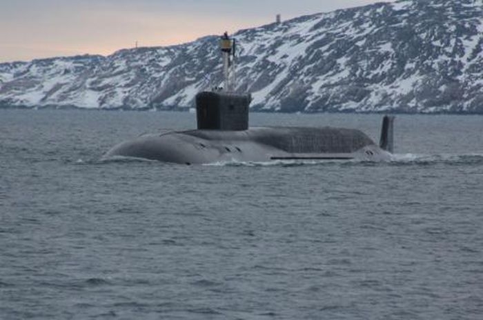 Tàu ngầm Nga lặn tác chiến ở độ sâu 