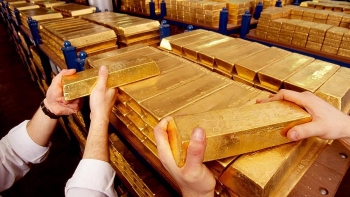Tổng thống Maduro tuyên bố sẽ trừng phạt kẻ 'trộm" 30 tấn vàng của Venezuela mà "không thèm đeo mặt nạ"