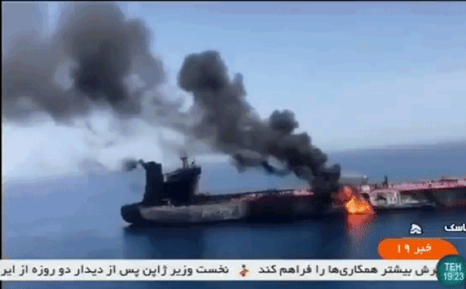 Mỹ bất ngờ tung video tố cáo Iran đột kích đánh chiếm một tàu dầu tại vùng Vịnh