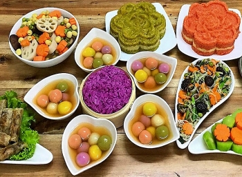 mung 1 thang co hon nam 2020 nen an gi cho do van