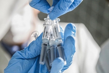 Trung Quốc cung cấp vaccine COVID-19 thử nghiệm từ tháng 7