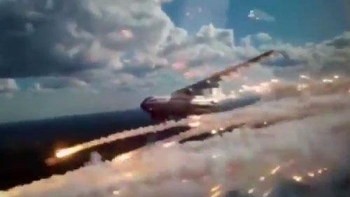 man nhan voi man thi uy cua ilyushin il 76md thuoc bien che khong quan nga