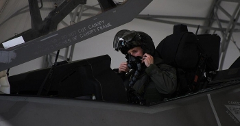 Hạ viện Mỹ yêu cầu điều tra thêm về việc phi công tiêm kích F-35 ‘ngạt thở khi bay’