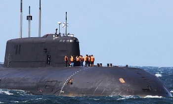 Siêu tàu ngầm hạt nhân Nga hỏng động cơ, trôi dạt trong lãnh hải Đan Mạch