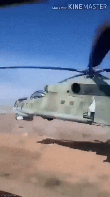 Phi công Syria lái Mi-24 trình diễn tuyệt kỹ
