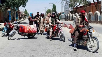 Taliban thừa thắng tiến vào Kabul từ mọi ngả đường