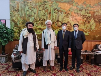 Phó thủ lĩnh Taliban và Đại sứ Trung Quốc đã gặp nhau tại Kabul
