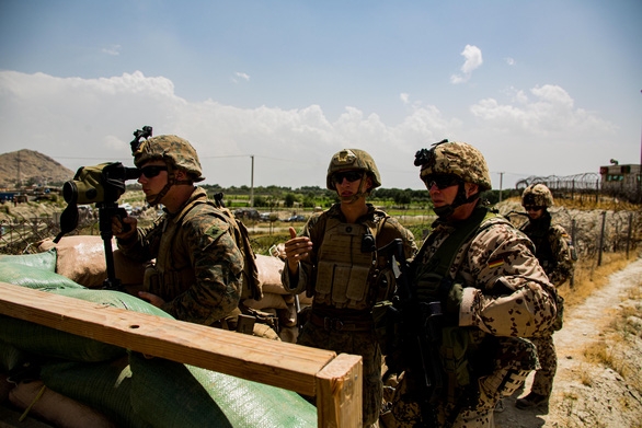 Quân đội Hoa Kỳ bắt đầu rút khỏi sân bay Kabul
