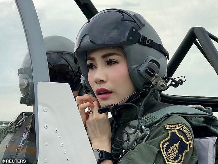 undefined 5818 nhan syc yang ngyyng my cya hoang quy phi thai lan thyt syng vya yyyc phyc vy2