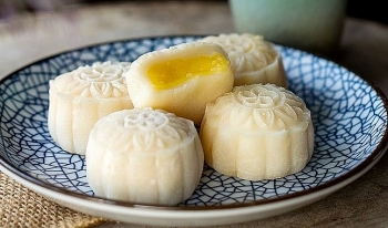 lam banh trung thu khong can lo nuong banh trung thu deo nhan custard tan chay huong vi kha la