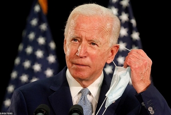 Ông Trump chế giễu đối thủ bầu cử Biden phẫu thuật thẩm mĩ