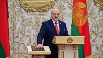 Tổng thống Pháp nói ông Lukashenko bắt buộc 