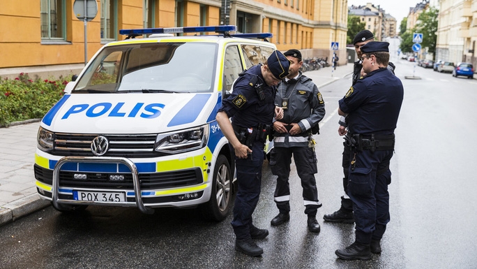 Thụy Điển rung chuyển bởi hai vụ nổ trong đêm