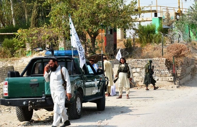 Afghanistan: 3 vụ nổ làm rung chuyển Jalalabad