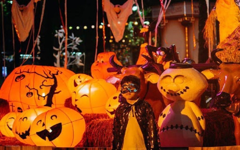 Halloween năm 2020 là ngày nào và Top những địa điểm vui chơi đặc sắc trong lễ Halloween?