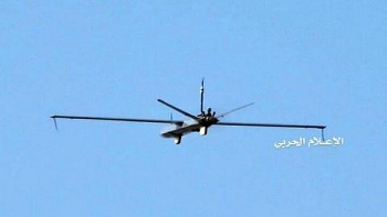 Houthi tấn công bằng UAV tầm bay hơn 1.500km khiến phòng thủ Saudi "câm lặng"