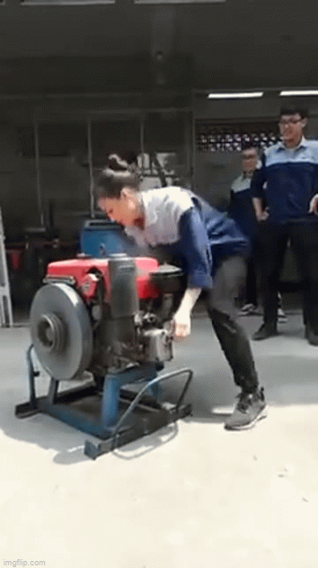 video nu sinh xu chiec may no khien dan tinh than phuc