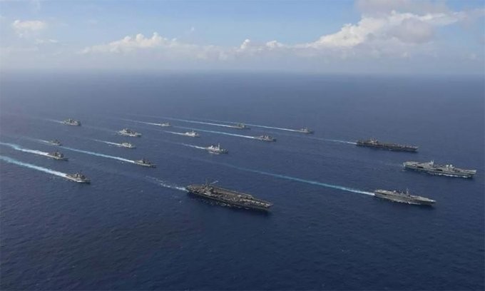 Tàu sân bay Hoa Kỳ tập trận cùng hàng loạt chiến hạm 'khủng'