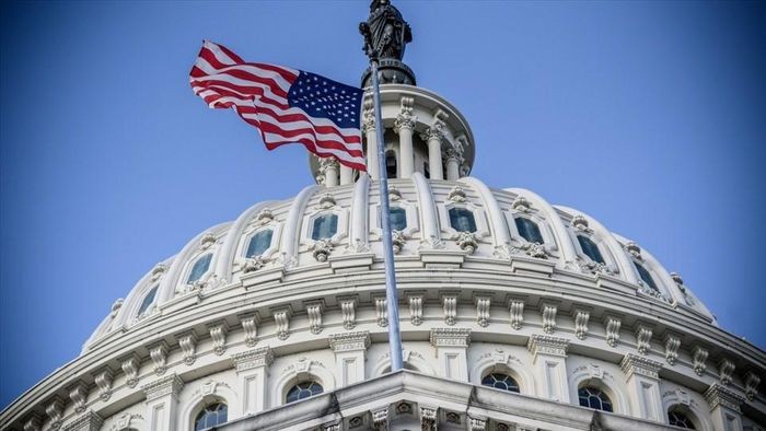 Hạ viện Hoa Kỳ thông qua dự luật giúp chính phủ thoát nguy cơ vỡ nợ vào phút chót