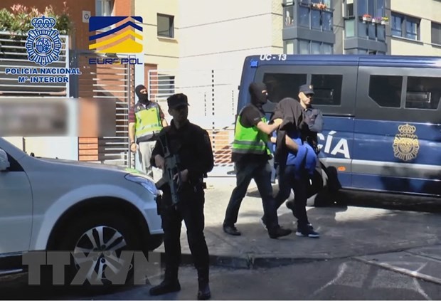 Cảnh sát Tây Ban Nha bắt giữ nhiều nghi phạm thánh chiến cùng lượng lớn đạn dược