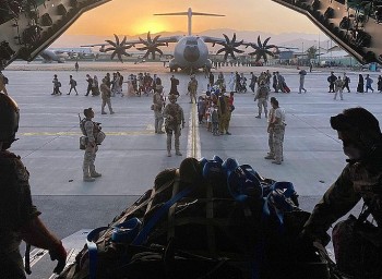 Không quân Hoa Kỳ tiết lộ 'chuyện động trời' ở sân bay Kabul