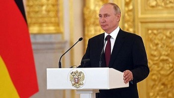 Ông Putin để ngỏ khả năng loại Taliban khỏi danh sách khủng bố