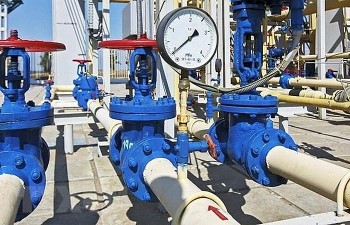 Ukraine giảm 50% phí vận chuyển khí đốt cho Gazprom