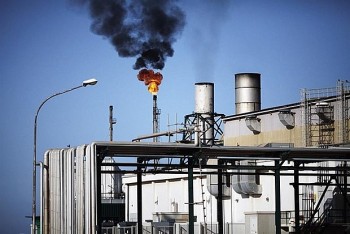 Nhà máy lọc dầu Libya bị các tay súng tấn công, hư hại nghiêm trọng