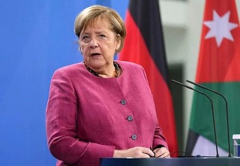 Bà Angela Merkel thực hiện chuyến công du cuối cùng trên cương vị thủ tướng