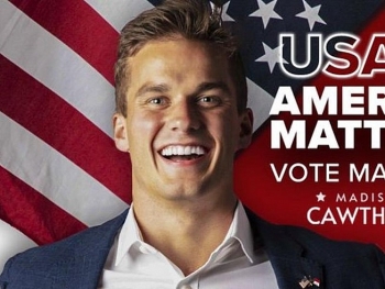 thanh nien 25 tuoi thang ghe tai thuong vien tro thanh thuong nghi si tre nhat lich su nuoc my