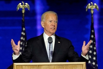 Ông Joe Biden tuyên bố ngày nhậm chức trong khi Trump vẫn còn mải mê với các vụ kiện tụng