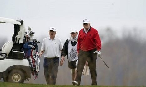 Trump ung dung đi chơi golf giữa phiên họp trực tuyến G20