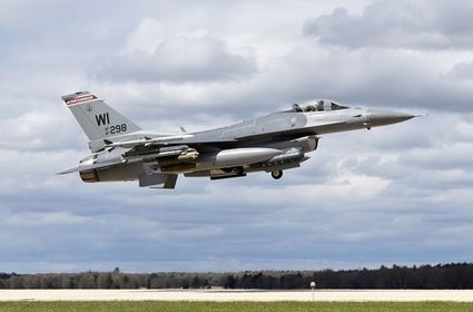 Tiêm kích F-16 Mỹ rơi khi huấn luyện bay đêm, phi công mất tích