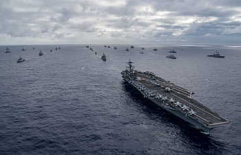 Mỹ quyết chi 45 tỉ USD đóng loạt chiến hạm, đề phòng Nga - Trung vượt mặt