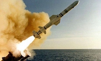 Tiết lộ chi phí ‘siêu đắt đỏ’ của tên lửa được trang bị trên tàu chiến Mỹ
