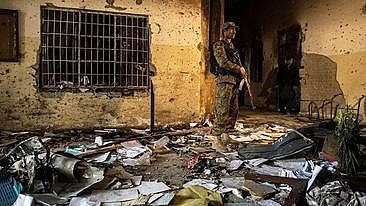 Taliban ở Pakistan thông báo chấm dứt lệnh ngừng bắn, cáo buộc chính phủ vi phạm thỏa thuận