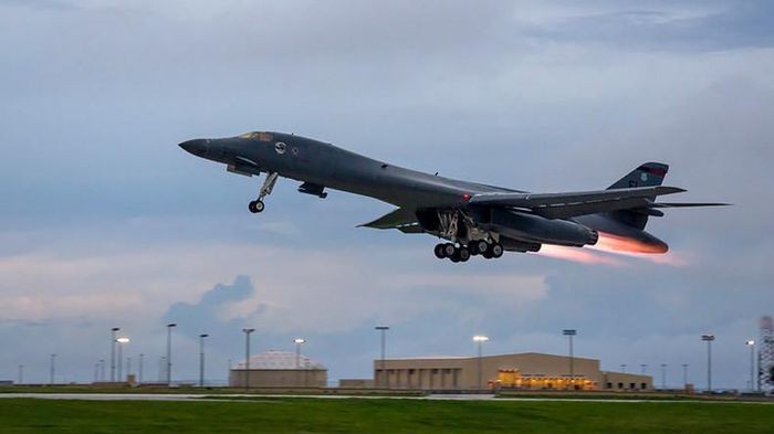 Hoa Kỳ gia hạn vận hành B-1B Lancer kéo dài đến tháng 9/2023